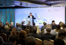 Νίκος Χαρδαλιάς στην Ετήσια Γενική Συνέλευση της ΠΕΔΑ: «Η Αυτοδιοίκηση κερδίζει όταν λειτουργεί ενωμένα, με ξεκάθαρες αρμοδιότητες και κοινό σχέδιο για τους πολίτες»