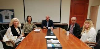 Συνάντηση του Δημάρχου Αμαρουσίου Θεόδωρου Αμπατζόγλου με την Ένωση Γονέων, Κηδεμόνων και Φίλων των Παιδιών του Σικιαριδείου Ιδρύματος