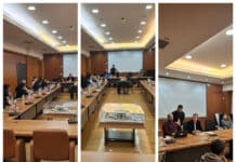 Συνάντηση με αντιπροσωπεία μαθητών στο Δημαρχείο Πεύκης