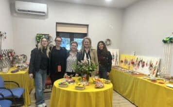 Επίσκεψη προσφοράς και αλληλεγγύης της ΔΗΜ.Τ.Ο. και της ΟΝΝΕΔ Λυκόβρυσης – Πεύκης στη Χριστιανική Στέγη Κοριτσιού «Αγία Άννα».