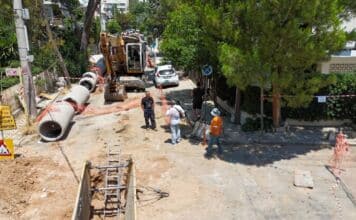 Προχωρά η αντιπλημμυρική θωράκιση της Αγίας Φιλοθέης | Σε εξέλιξη οι εργασίες στη συμβολή των οδών Ιπποκράτους και Ερυθρού Σταυρού