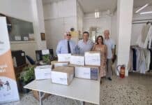 Προσφορά ειδών του Rotary Club Αμαρουσίου στο Κοινωνικό Παντοπωλείο του Δήμου