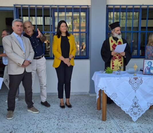Στους αγιασμούς των σχολείων βρέθηκε ο Δήμαρχος Ν. Ιωνίας Παναγιώτης Μανούρης