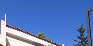 Άμεση και στοχευμένη απεντόμωση στο 2ο Δημοτικό Σχολείο Λυκόβρυσης για την αντιμετώπιση σκούρκων από τον Δήμο Λυκόβρυσης – Πεύκης