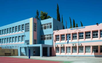 Η νέα σχολική χρονιά στον Δήμο Χαλανδρίου ξεκινά σε ανακαινισμένα σχολεία -Το μήνυμα του δημάρχου Σίμου Ρούσσου
