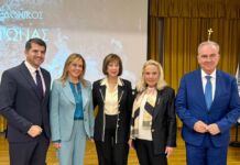 Η ζωή και θυσία του Παύλου Μελά «ζωντάνεψαν» μέσα από το ντοκιμαντέρ της Λίλας Παπαδημητρίου σε εκδήλωση τιμής στο Δημαρχείο Κηφισιάς Η ζωή και θυσία του Παύλου Μελά «ζωντάνεψαν» μέσα από το ντοκιμαντέρ της Λίλας Παπαδημητρίου σε εκδήλωση τιμής στο Δημαρχείο Κηφισιάς
